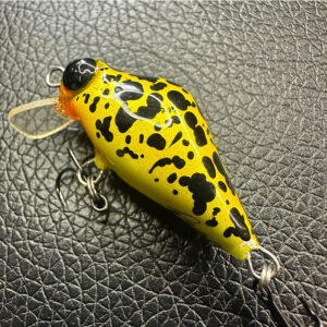 vobler ultra light clean pastrav Froglet 32 BY 3.2cm 2.6g floating